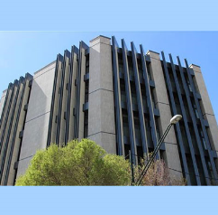 Pezeshkan Building located in Isfahan